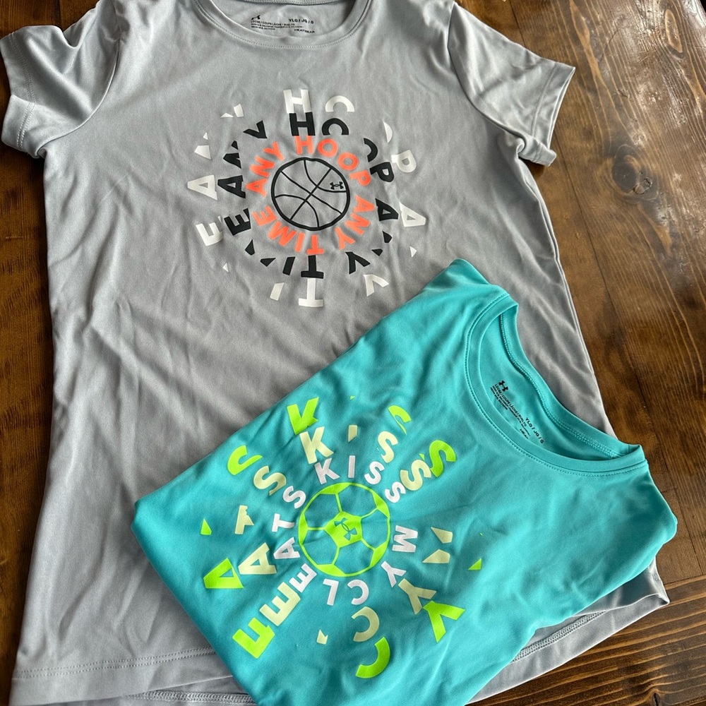 Under  Armour Girls T Shirt